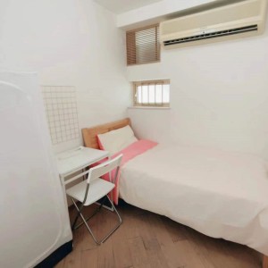 黄埔-海滨公寓4座15楼G室B房-地铁步行5分理工15分近商圈生活便利