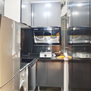 大围-金狮花园(女)----步行600m到公交站，乘坐公交3站即到；全程25'左右 或者地铁1站直达