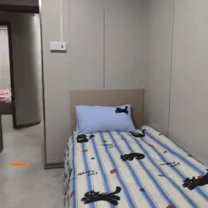 中环街市旁铁行里独栋学生公寓单人间3A房-港铁三站直达港大，加步行15分钟内到，紧邻商圈上班族也适合