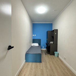 九龙又一居男生七人套间（4座、19座）-城大步行9分，浸会巴士2站15分通勤，步行25分钟，学校旁的家