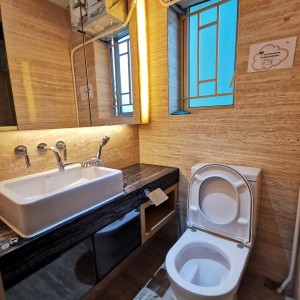 尖沙咀海滨南岸女生7人户型（4座、7座）-理工步行20分1.5公里即达，超值五室两卫，距红磡地铁站1公里