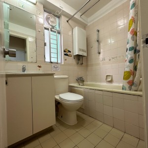 九龙黄埔花园十一期男生6人住宅（5座、13座）-理工巴士10分钟直达步行1.6公里，都会步行1.9公里，黄埔地铁站100米