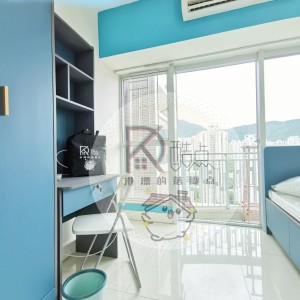 大围名城女生六人户型（3期3座、1期5座）-高档小区四室两卫一厅，城大15分钟直达