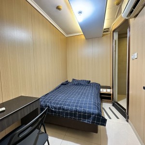 旺角四海大楼1楼十一人公寓独卫单间-城大浸会地铁三站通勤14分，理工巴士10分可达，都会步行1.2公里