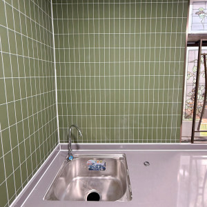 K302太子道西男生公寓三楼带客厅-楼下巴士🚌七分钟到校-七分钟到城大，4站17分钟到浸会