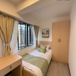 K302太子道西男生宿舍三楼带客厅-楼下巴士🚌七分钟到城大，4站17分钟到浸会