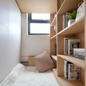 尖沙咀柯士甸道132-134号太极大楼7号房独卫单间-近地铁理工步行可达有书柜超大空间