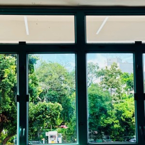 尖沙咀柯士甸道132-134号太极大楼6号房地铁旁步行到理工上床下桌空间超大