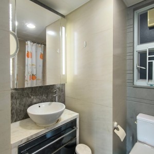 大围名城1-5-40豪华小区女生三室套间-地铁1站4分到九龙塘，下地铁后步行即可到校，全程20分钟内