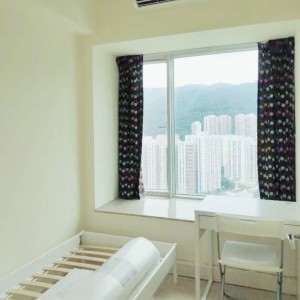 大围名城1-5-40豪华小区女生三室套间-地铁1站4分到九龙塘，下地铁后步行即可到校，全程20分钟内