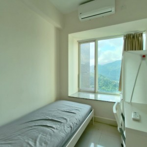 大围名城1-5-40豪华小区女生三室套间-地铁1站4分到九龙塘，下地铁后步行即可到校，全程20分钟内