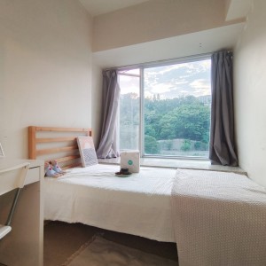 大围名城2-3-7SA男生四室双卫套间-地铁1站4分到九龙塘，下地铁后步行即可到校，全程20分钟内