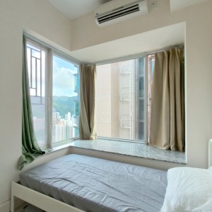 大围-名城2-5-48女生六室三卫套间-地铁1站4分到九龙塘，下地铁后步行即可到校，全程20分钟内