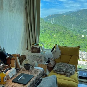 大围-名城2-5-48女生六室三卫套间-地铁1站4分到九龙塘，下地铁后步行即可到校，全程20分钟内