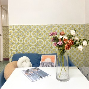 九龙--何文田机利士大厦(女)----独栋洋楼带电梯 (女）