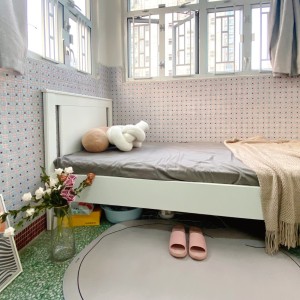 九龙--何文田机利士大厦(女)----独栋洋楼带电梯 (女）