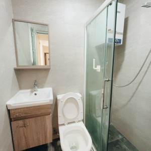 何文田22号studioC-理工步行1.5公里港铁1站巴士15分，都会纯步行900米即达