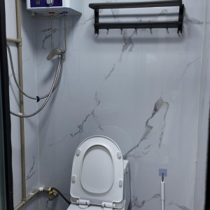 尖沙咀73号超值双人间带打扫配空调502-理工步行五分，都会巴士15分，地铁站步行5分，位置绝佳