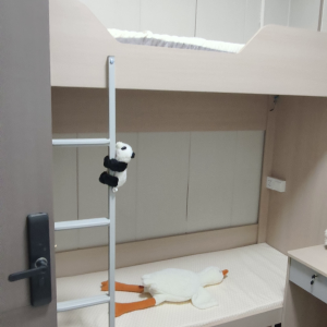 尖沙咀65号双人间305-理工步行5分钟独立卫浴仅限男生，都会大学巴士通勤15分