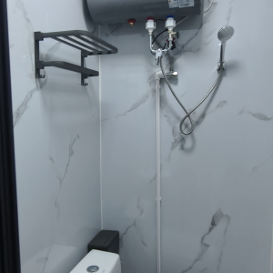 尖沙咀65号超值四人间110-超大有窗有收纳空间，理工步行5分钟，，都会大学巴士通勤15分