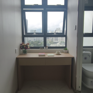 尖沙咀柯士甸道132-134号太极大楼4层B6号房男生专属单间独卫-近地铁理工步行可达超大衣柜