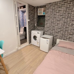 佐敦-青年公寓816-双人大床独卫带洗衣机，佐敦站步行2分，理工8分钟巴士+步行即可到校，都会23分