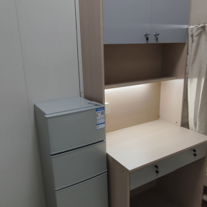 尖沙咀63号304双人间-理工步行5分即达，可短租独卫带家电