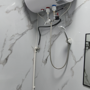 尖沙咀63号304双人间-理工步行5分即达，可短租独卫带家电