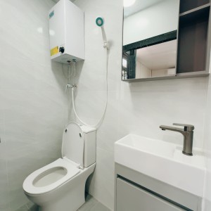 旺角-青年公寓RF区A1-独卫单间有窗近地铁空间超大