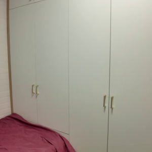 柯士甸大厦-B房studio -理工只要步行400米，只要400米！近佐敦站步行可达，都会20分钟可到。有窗带家电独卫套间空间大