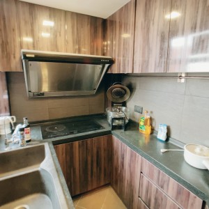 岭南-兆康苑兆伟阁2808室六期A-男生优选单间岭南大学步行1公里可达近地铁