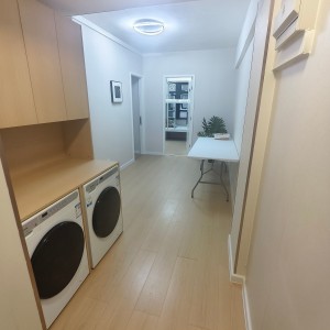 尖沙咀柯士甸道132-134号太极大楼6号房地铁旁步行到理工上床下桌空间超大