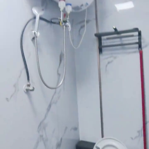 尖沙咀65号空间超大310仅住单人独享空间-理工步行五分，尖沙咀地铁站步行6分，都会大学巴士通勤15分