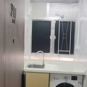 尖沙咀65号空间超大310仅住单人独享空间-理工步行五分，尖沙咀地铁站步行6分，都会大学巴士通勤15分