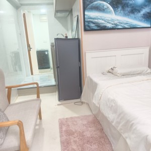 湾仔鵝頸波斯富大厦5D-C-近铜锣湾地铁站2分即达，港大20分钟通勤卫浴干湿分离，窗外就是时代广场