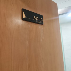 湾仔鵝頸波斯富大厦5D-C-近铜锣湾地铁站2分即达，港大20分钟通勤卫浴干湿分离，窗外就是时代广场