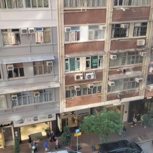 湾仔金禧大廈4楼F室studio-湾仔核心区有窗卫生间干湿分离楼下巴士多，步行5分+巴士18分即可抵达港大