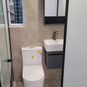 湾仔金禧大廈4楼F室studio-湾仔核心区有窗卫生间干湿分离楼下巴士多，步行5分+巴士18分即可抵达港大