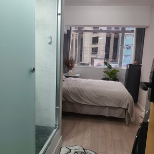 湾仔鵝頸波斯富大厦5D-B-近铜锣湾地铁站，港大20分钟通勤独卫大窗单间地段繁华