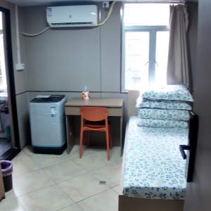 旺角通菜街139号615-精装studio大床房地铁步行4分，理工乘巴士11分钟可到达，工作就读都可选