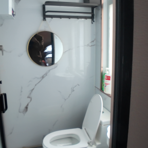 旺角通菜街139号615-精装studio大床房地铁步行4分，理工乘巴士11分钟可到达，工作就读都可选