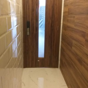 利群大厦精品studio5号房-一室一厅带景观窗，旺角站30秒即达交通方便