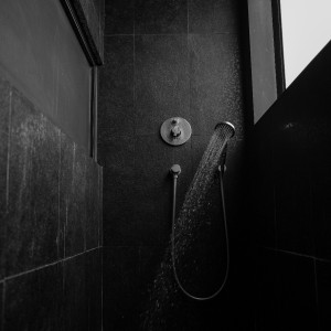 中环The Jonathan服务式公寓studio-半山黄金地段，港大优选15分钟内地铁可达