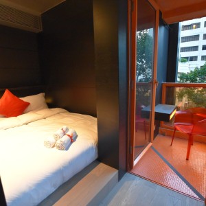 中环The Jonathan服务式loft复式公寓-半山黄金地段，港大优选15分钟内地铁可达