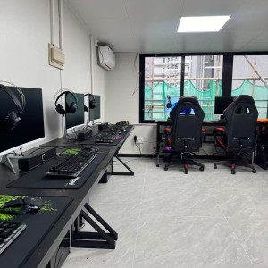 港岛金钟秀华坊港大studio单人B房户型方正-超全配套带食堂，三分钟到金钟，港大全程18分钟理工全程20多分钟，交通超便利