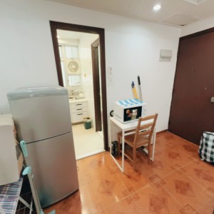 泰怡大厦6楼公寓套间D室带独卫-四室一厅近太子旺角东理工巴士直达女生优选