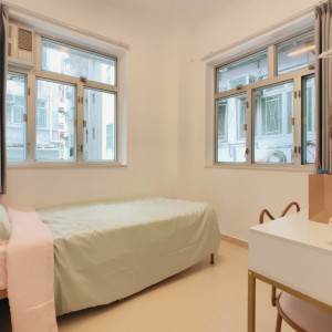 泰怡大厦2楼公寓套间C室-四室两卫近太子旺角东理工巴士直达仅限男生