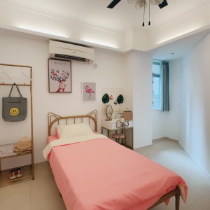 泰怡大厦2楼公寓套间D室-四室两卫带电梯近太子旺角东理工巴士直达仅限男生