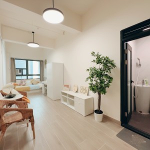 观塘东九龙鸿图道服务式公寓B房-城市大学浸会大学地铁13分钟直达，科技大学可选