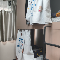 上环威灵顿街160-164号莲香楼十人间床位